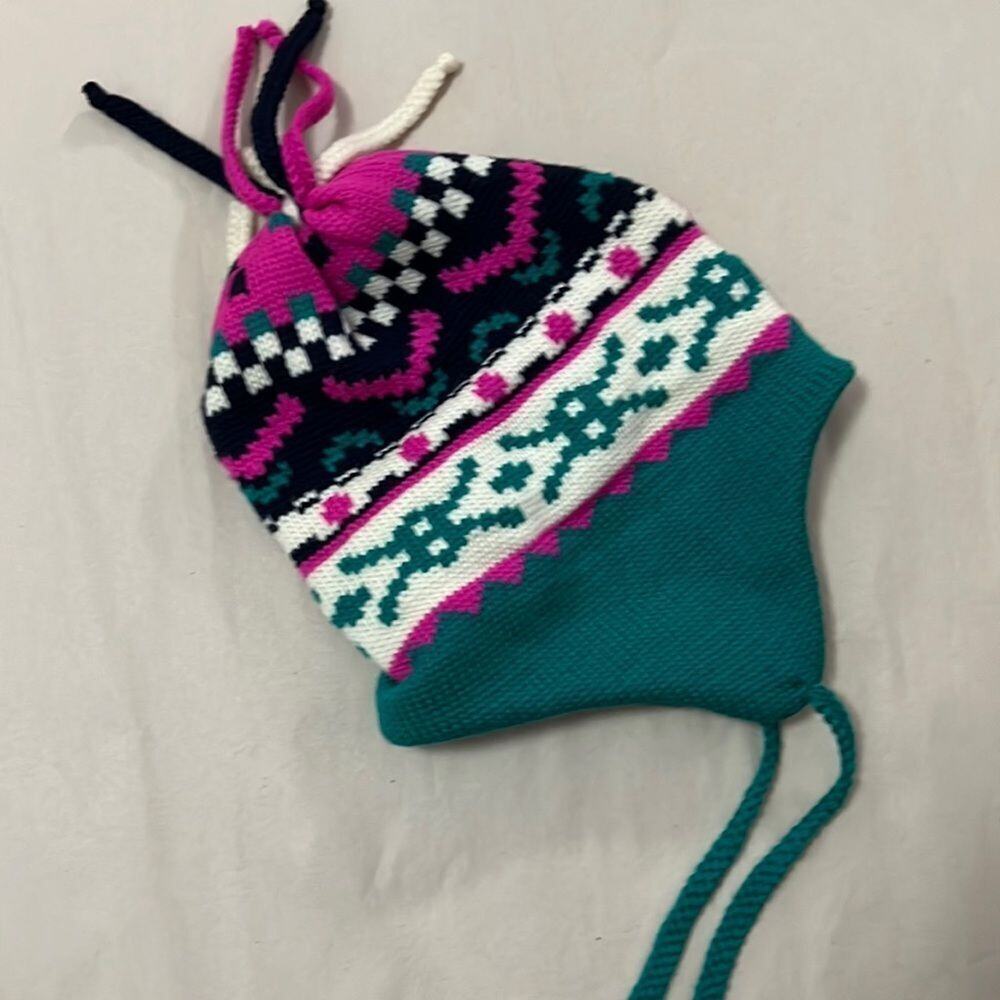IGLOOS VIGRANT COLOR BEENIE HAT‎